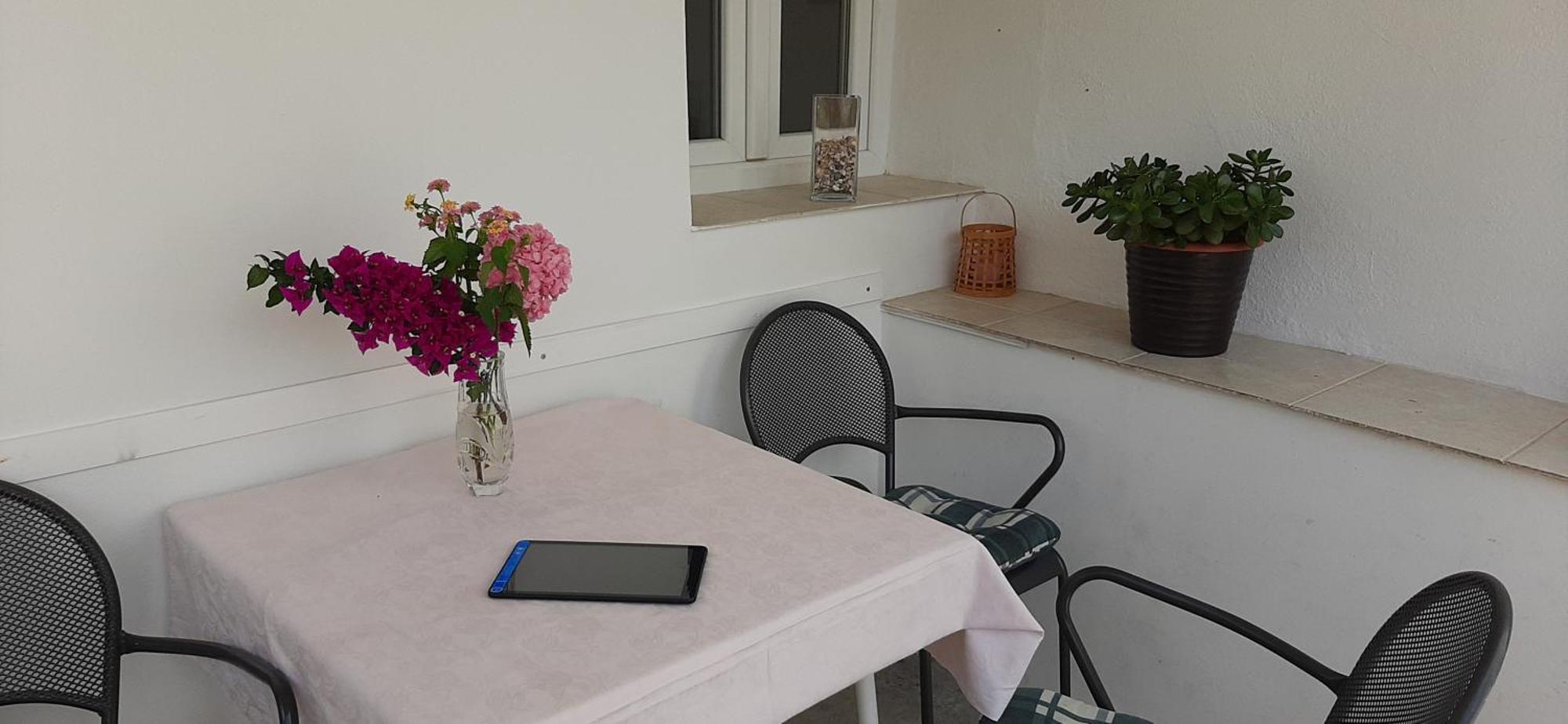 Apartments Ruzica Zaostrog Bilik gambar