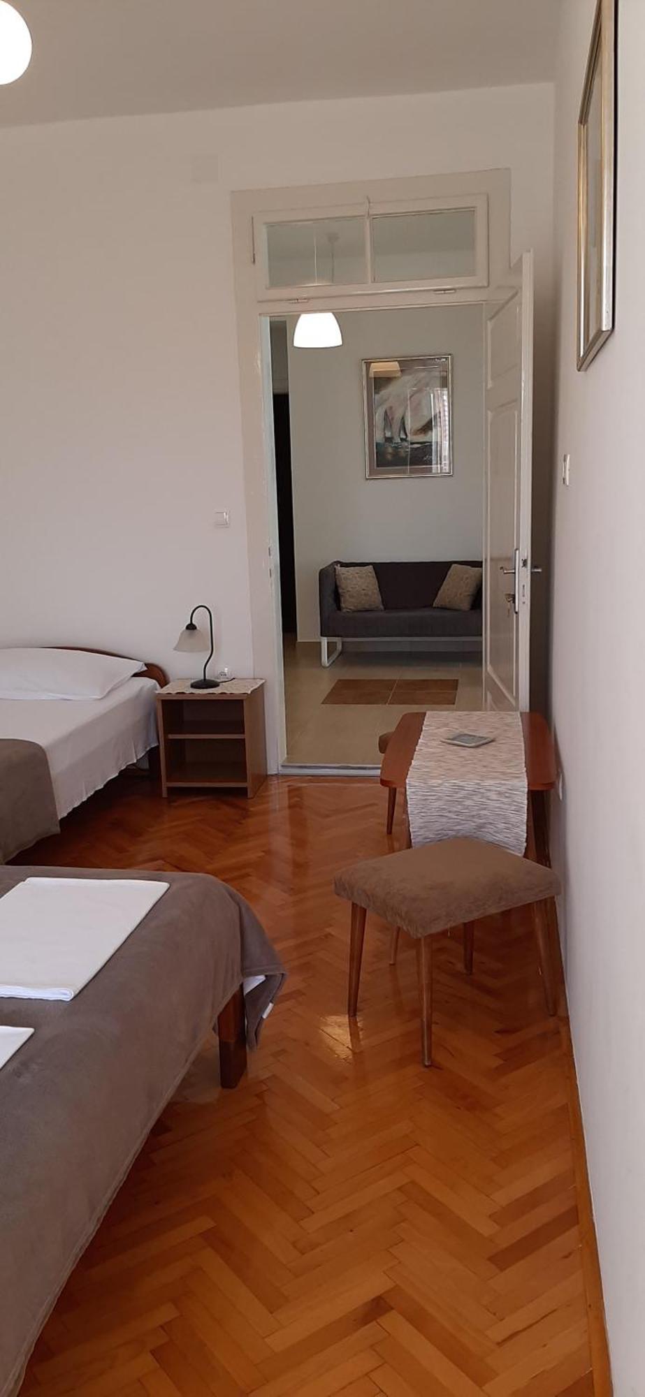 Apartments Ruzica Zaostrog Bilik gambar